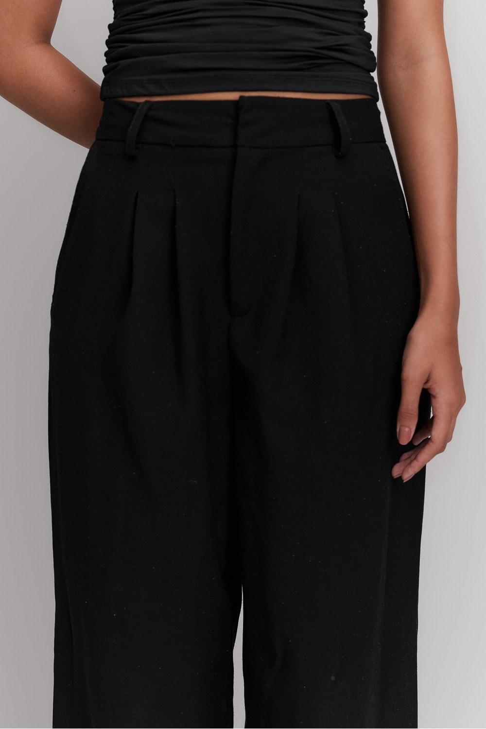 Segunda imagem do produto Calça Alfaiataria Elisabette