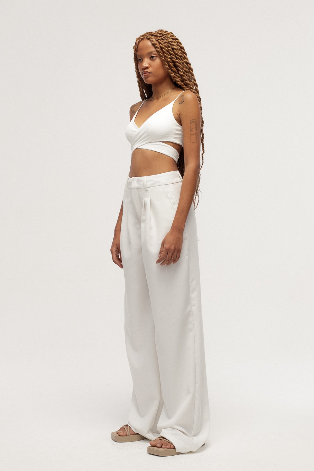 Segunda imagem do produto Calça Alfaiataria Elisabette Off White