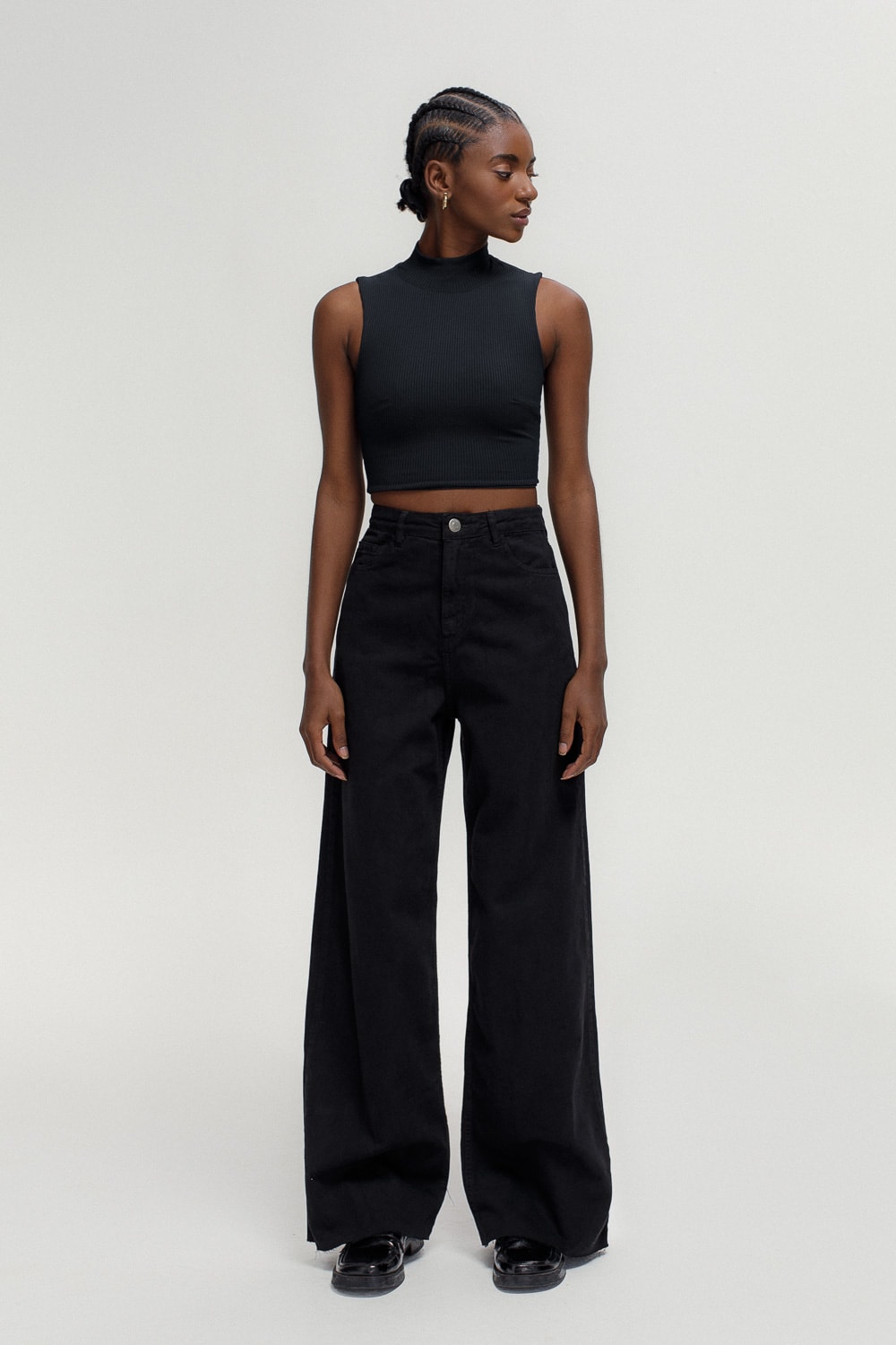 Segunda imagem do produto Calça de Sarja Wide Elena