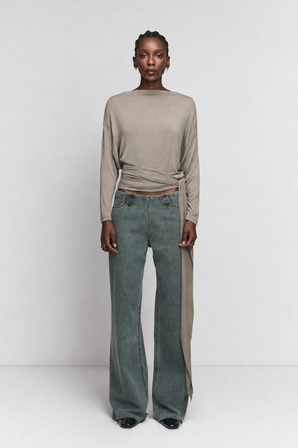 Segunda imagem do produto Calça Jeans Feminina Cora