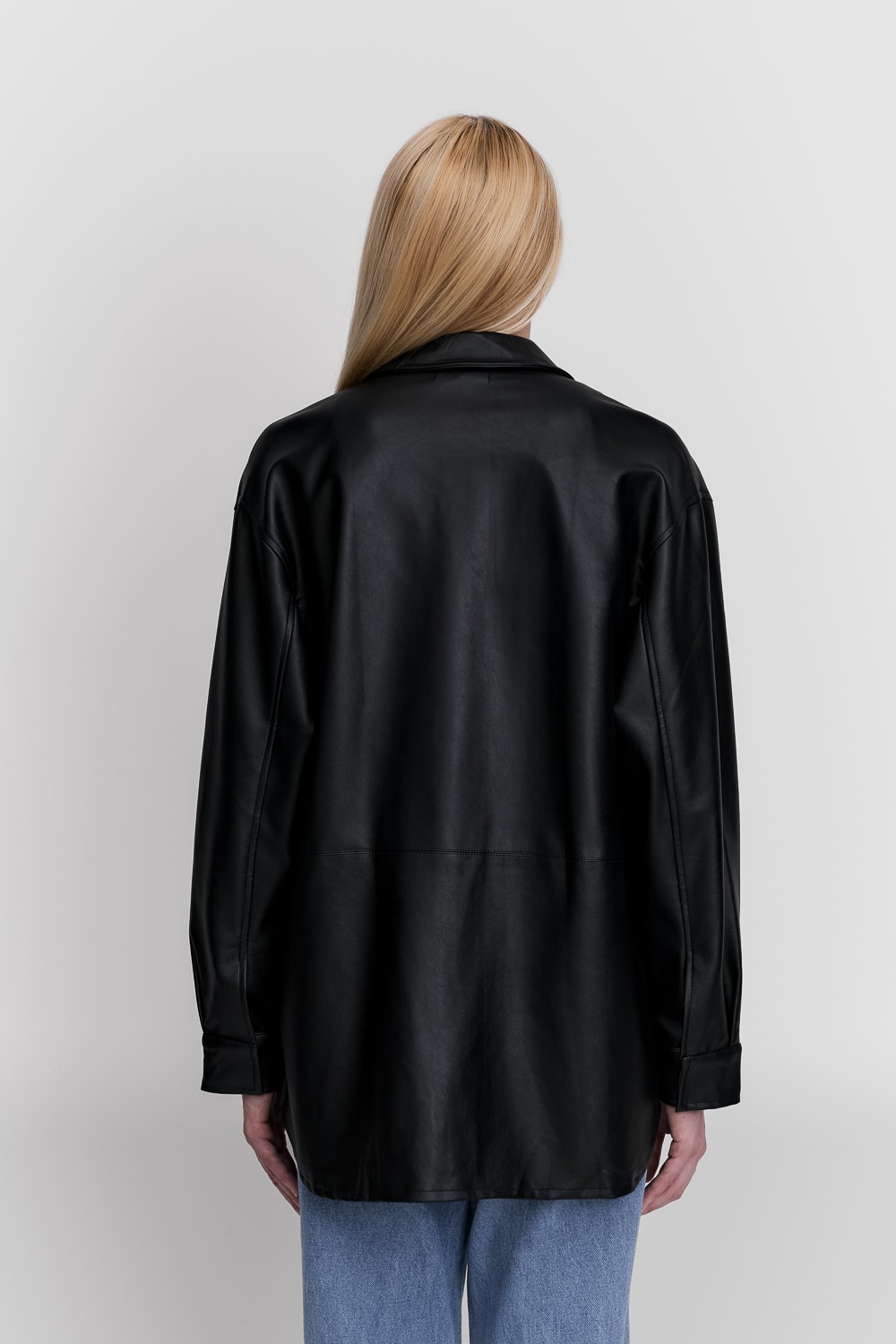 Segunda imagem do produto Camisa de Couro Rizzo