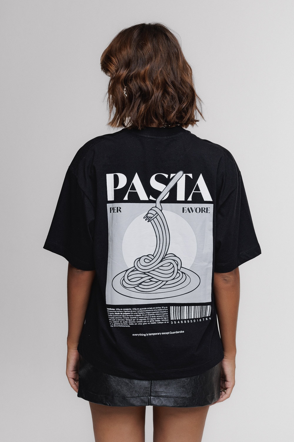 Camiseta Oversized Pasta: Estilo Urbano | Guardaroba