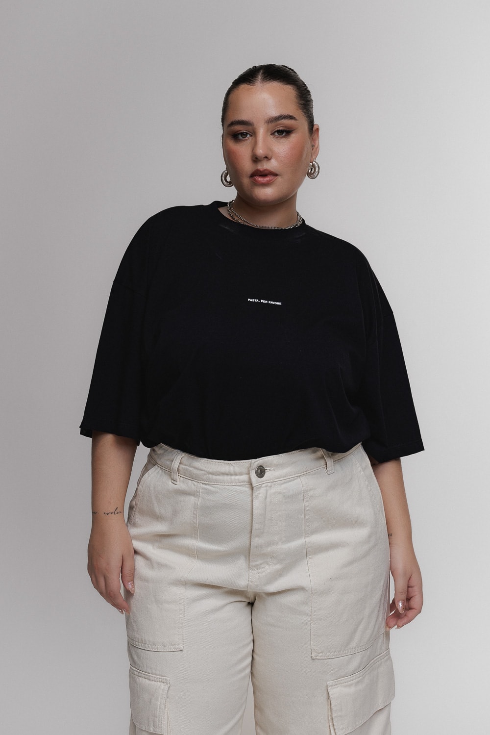 希少　OVERSTAYER M-A-S MODEL8101 Camiseta Oversized Pasta: Estilo Urbano | Guardaroba