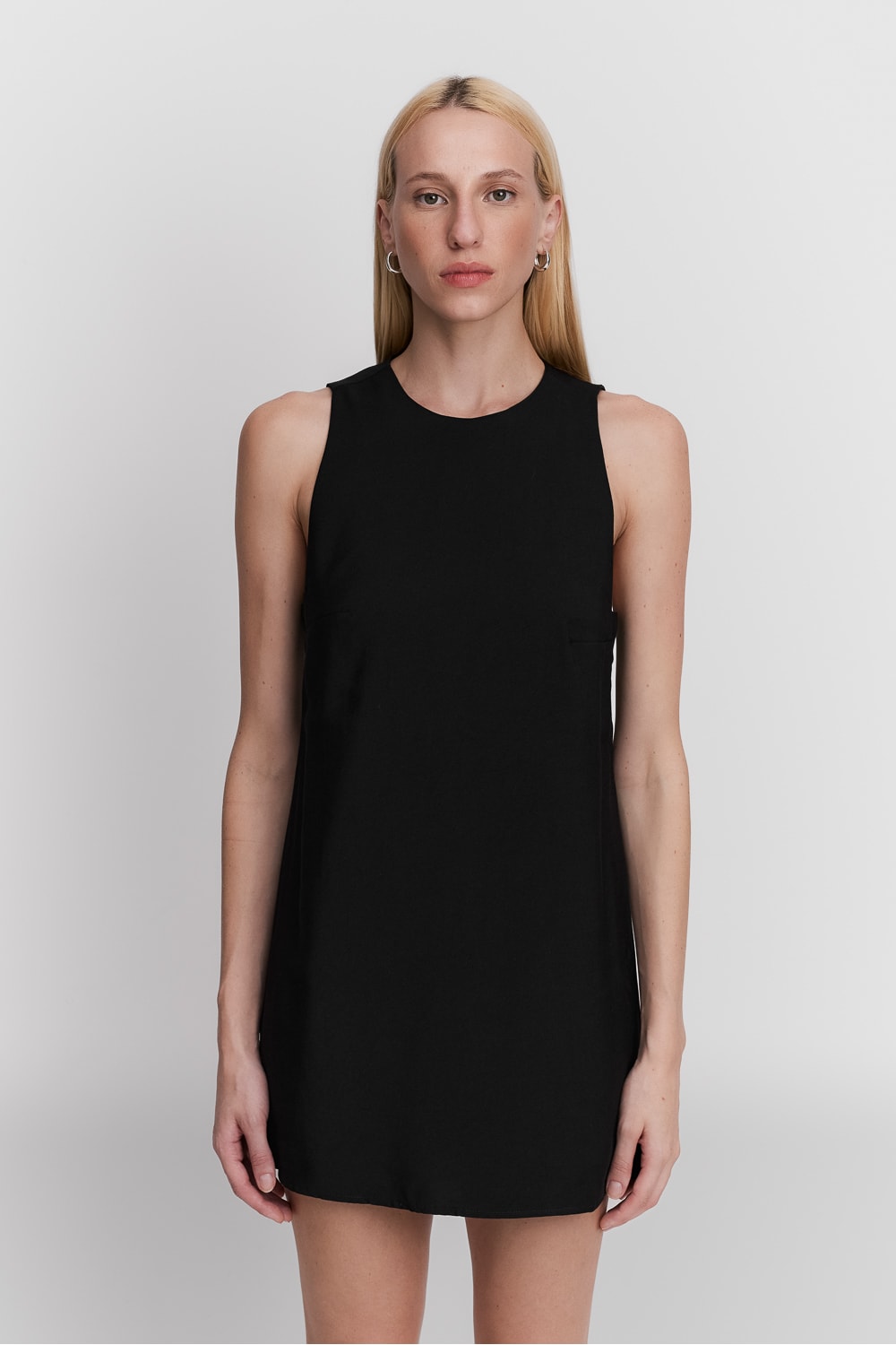 Vestido curto Daniela